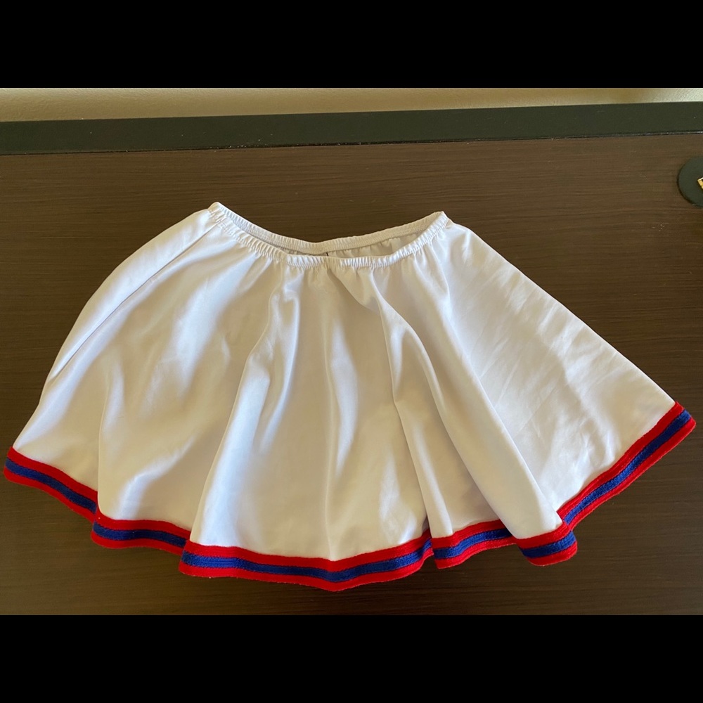 Tailgate circle skirt